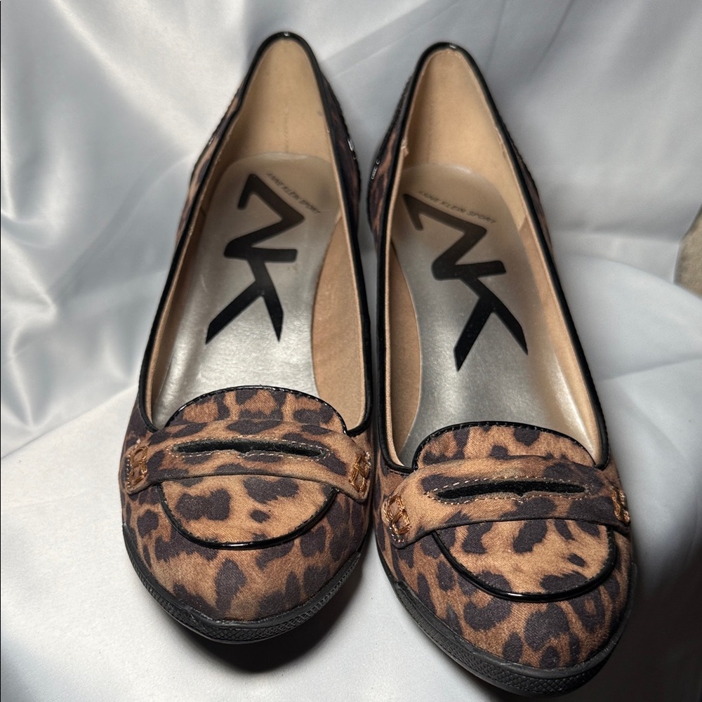 Anne Klein Sport Animal Print Loafers with Black Details - Picture 5 of 5
